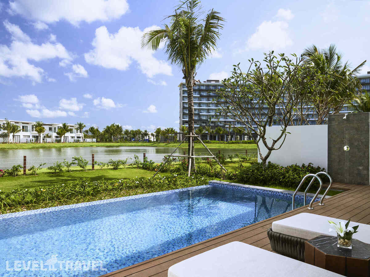 фотографии номера Вилла с видом на озеро отеля Mövenpick Villas & Residences Phu Quoc в Вьетнам(Фукуок) - фото №5