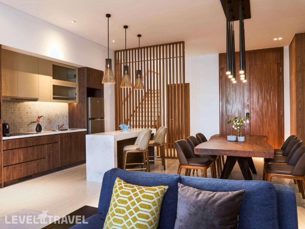 фотографии номера Вилла с видом на озеро (3 спальни) отеля Mövenpick Villas & Residences Phu Quoc в Вьетнам(Фукуок) - фото №6