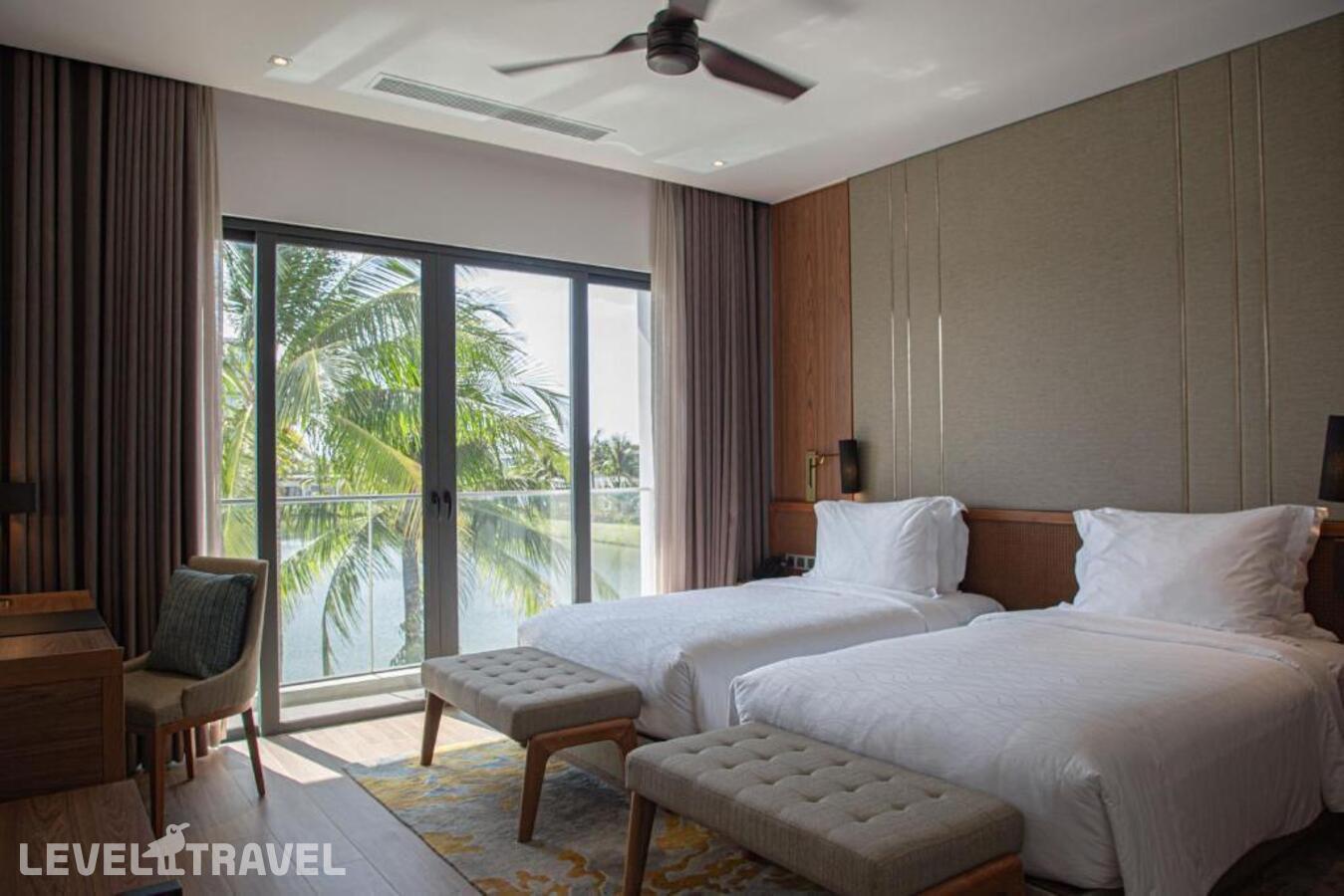 фотографии номера Вилла с видом на озеро (3 спальни) отеля Mövenpick Villas & Residences Phu Quoc в Вьетнам(Фукуок) - фото №4