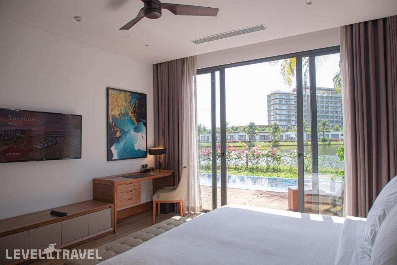 фотографии номера Вилла с видом на озеро (3 спальни) отеля Mövenpick Villas & Residences Phu Quoc в Вьетнам(Фукуок) - фото №2