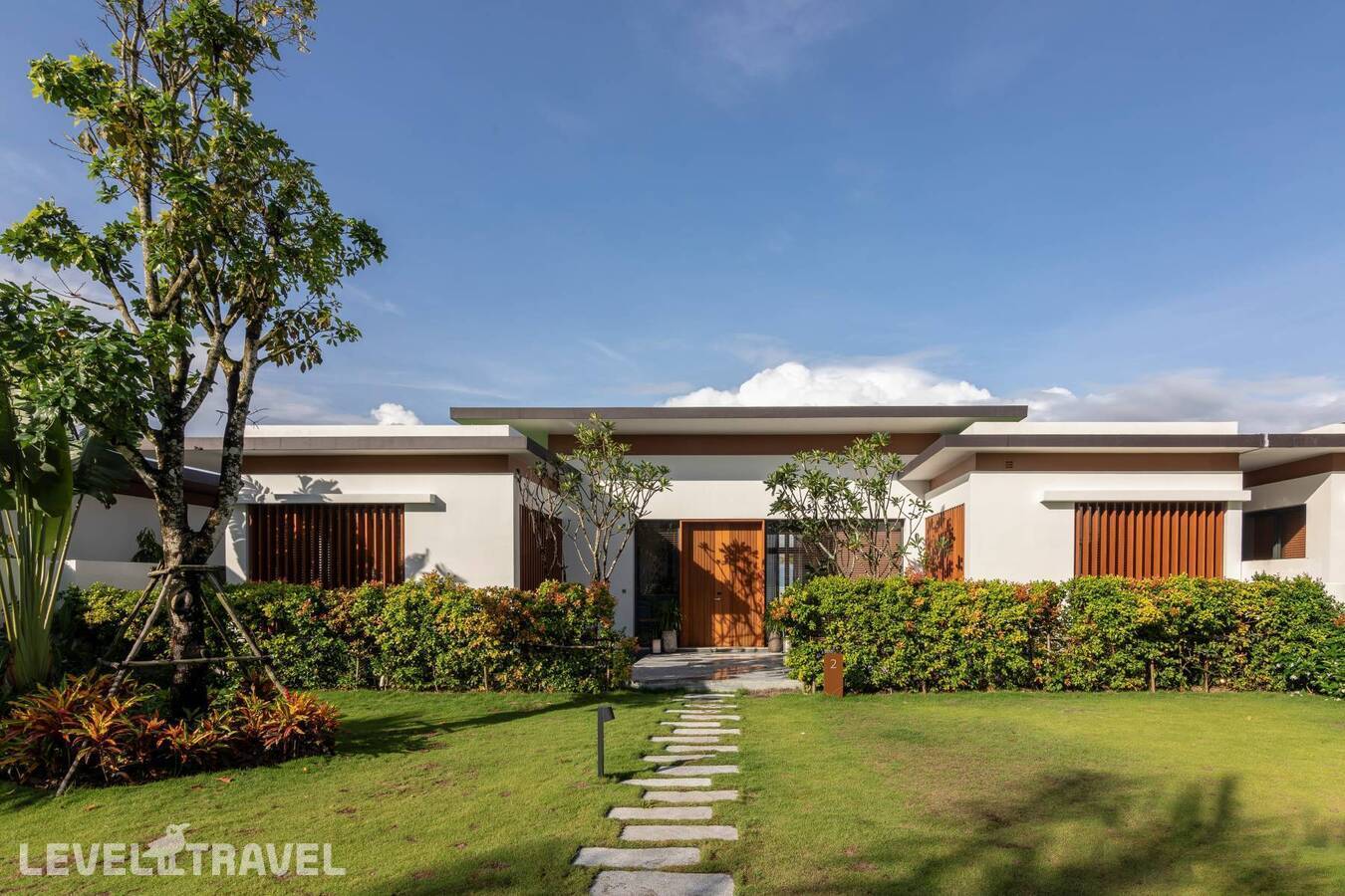 фотографии номера Вилла с видом на море (3 спальни)	 отеля Mövenpick Villas & Residences Phu Quoc в Вьетнам(Фукуок) - фото №5