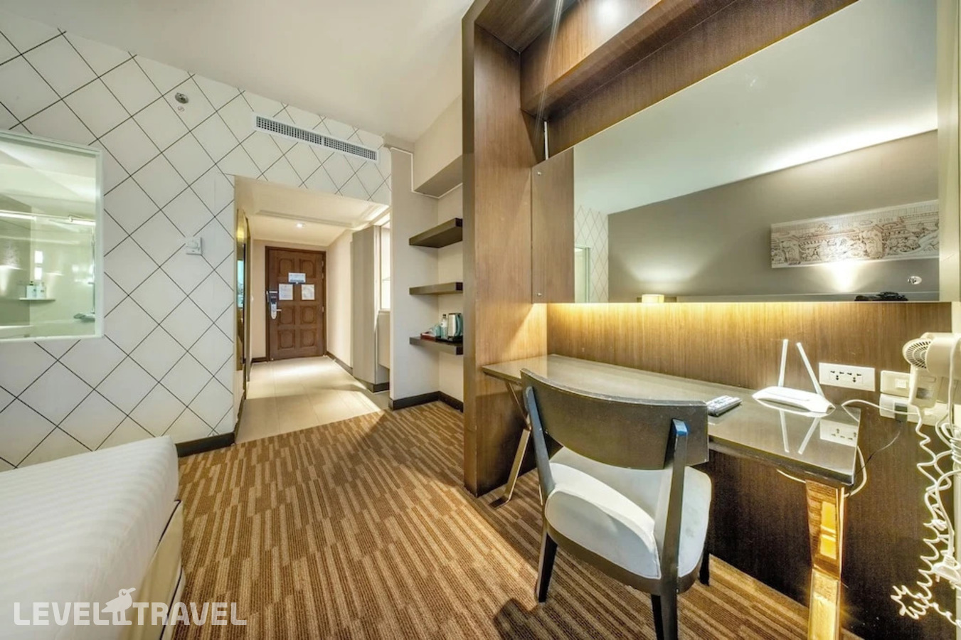 фотографии номера Семейный номер отеля Royal Benja Hotel в Таиланд(Бангкок) - фото №7