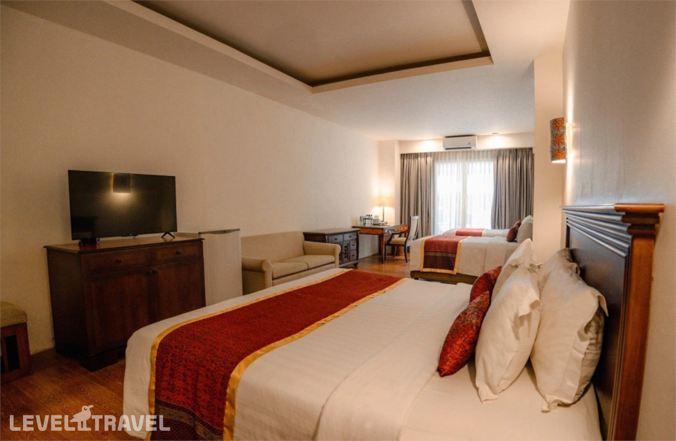 фотографии номера Семейный номер отеля Kuta Paradiso Hotel в Индонезия(Кута) - фото №3