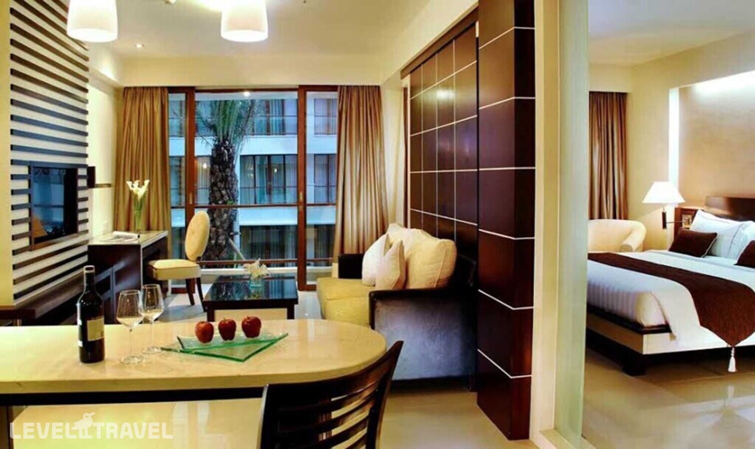 фотографии номера Люкс Aston отеля Aston Kuta Hotel Residence в Индонезия(Кута) - фото №2
