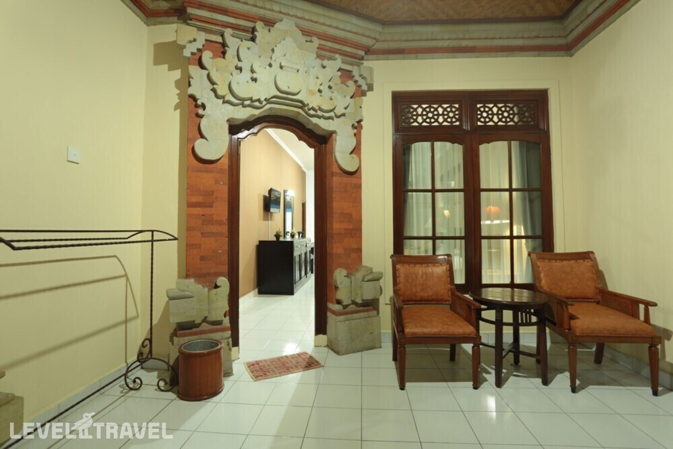фотографии номера Улучшенный номер отеля La Walon Hotel в Индонезия(Кута) - фото №4