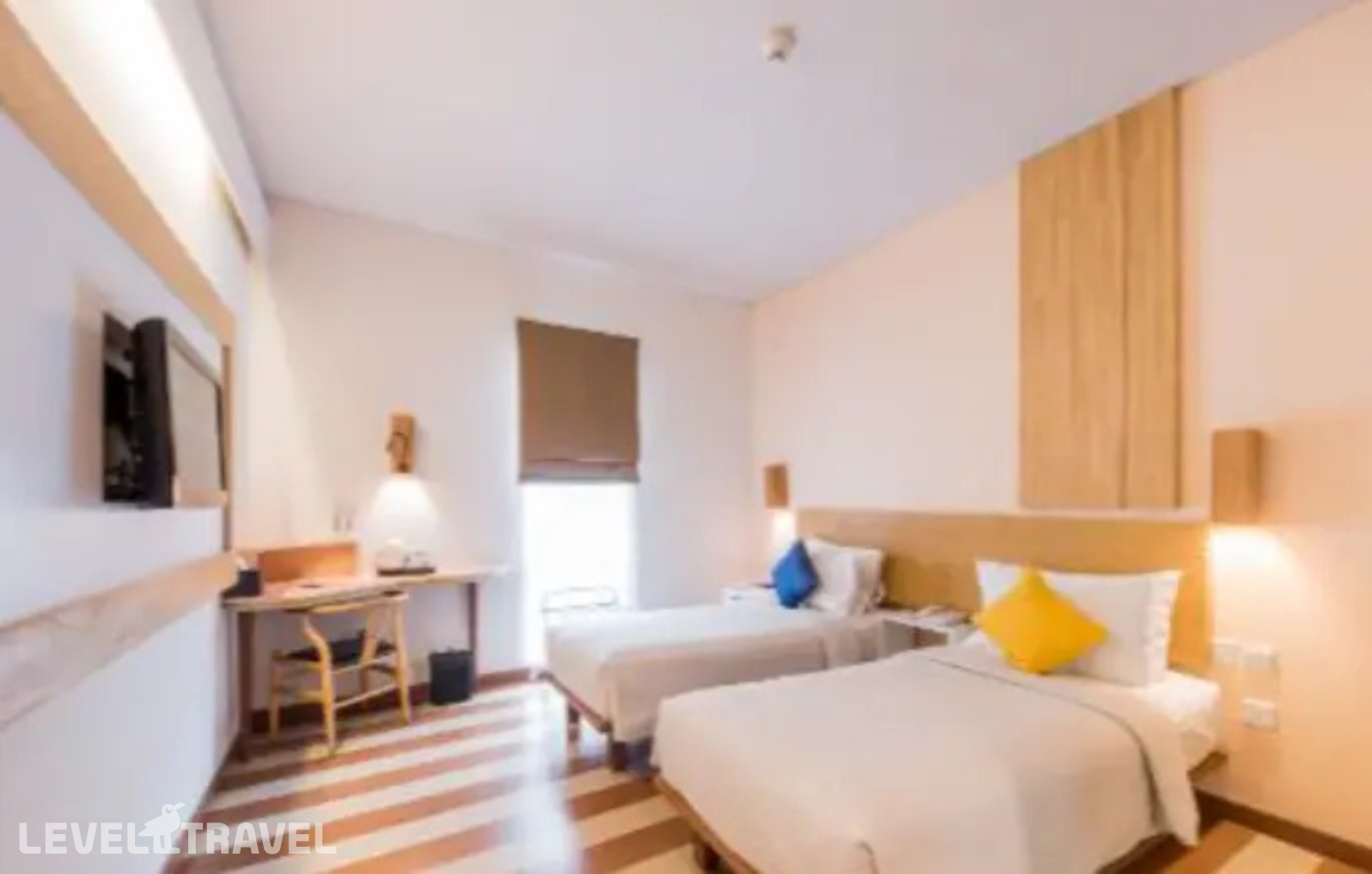 фотографии номера Улучшенный (две односпальные кровати) отеля The One Legian Hotel в Индонезия(Кута) - фото №2