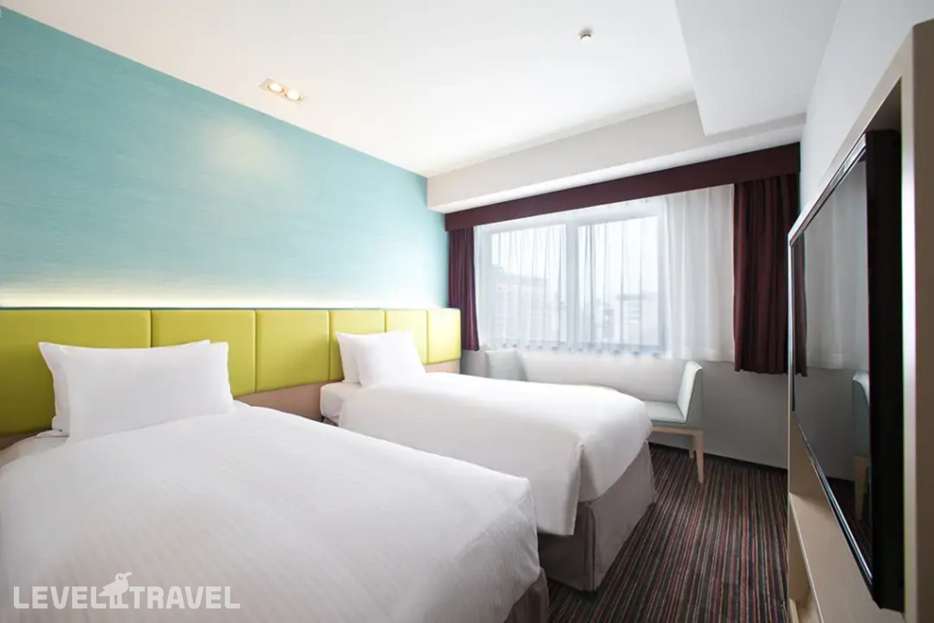 фотографии номера Стандартный (две односпальные кровати) отеля Holiday Inn Osaka Namba в Япония(Осака) - фото №1