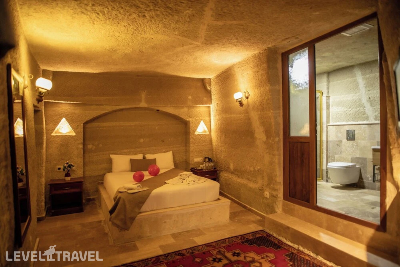 фотографии номера Четырехместный делюкс отеля Guven Cave Hotel в Турция(Гёреме) - фото №1