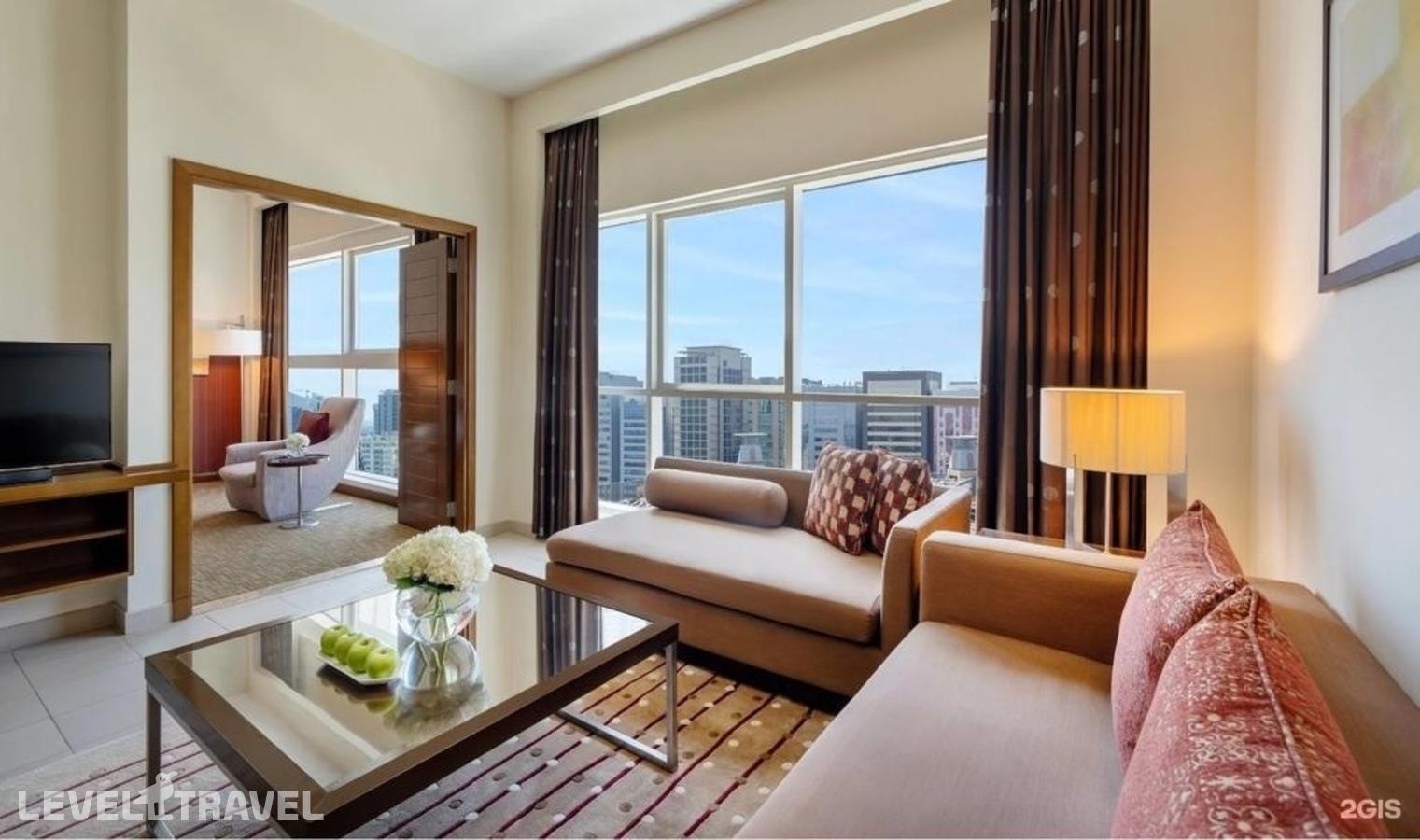 фотографии номера Представительский (две односпальные кровати) отеля Millennium Central Downtown Hotel (Ex. M Hotel Downtown By Millennium) в ОАЭ(Бизнес Бей) - фото №1