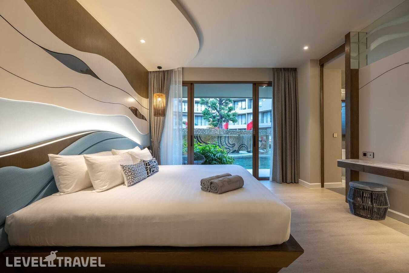 фотографии номера Полулюкс отеля Metadee Resort в Таиланд(Ката Бич) - фото №3