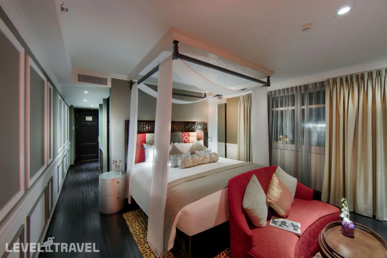 фотографии номера Двухместный номер Royal двуспальная кровать отеля Hotel Royal Hoi An - MGallery в Вьетнам(Хойан) - фото №3