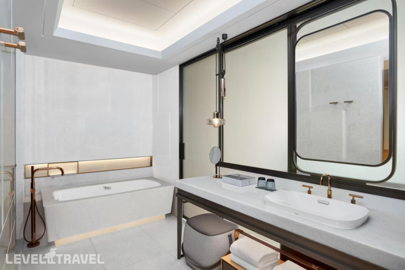 фотографии номера Двухместный номер Larger двуспальная кровать отеля Sheraton Guangzhou Panyu в Китай(Гуанчжоу) - фото №2