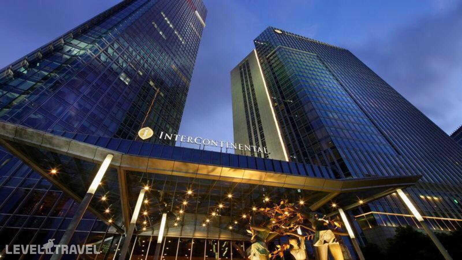 Двухместный номер Lounge Access Premium двуспальная кровать — фото 7