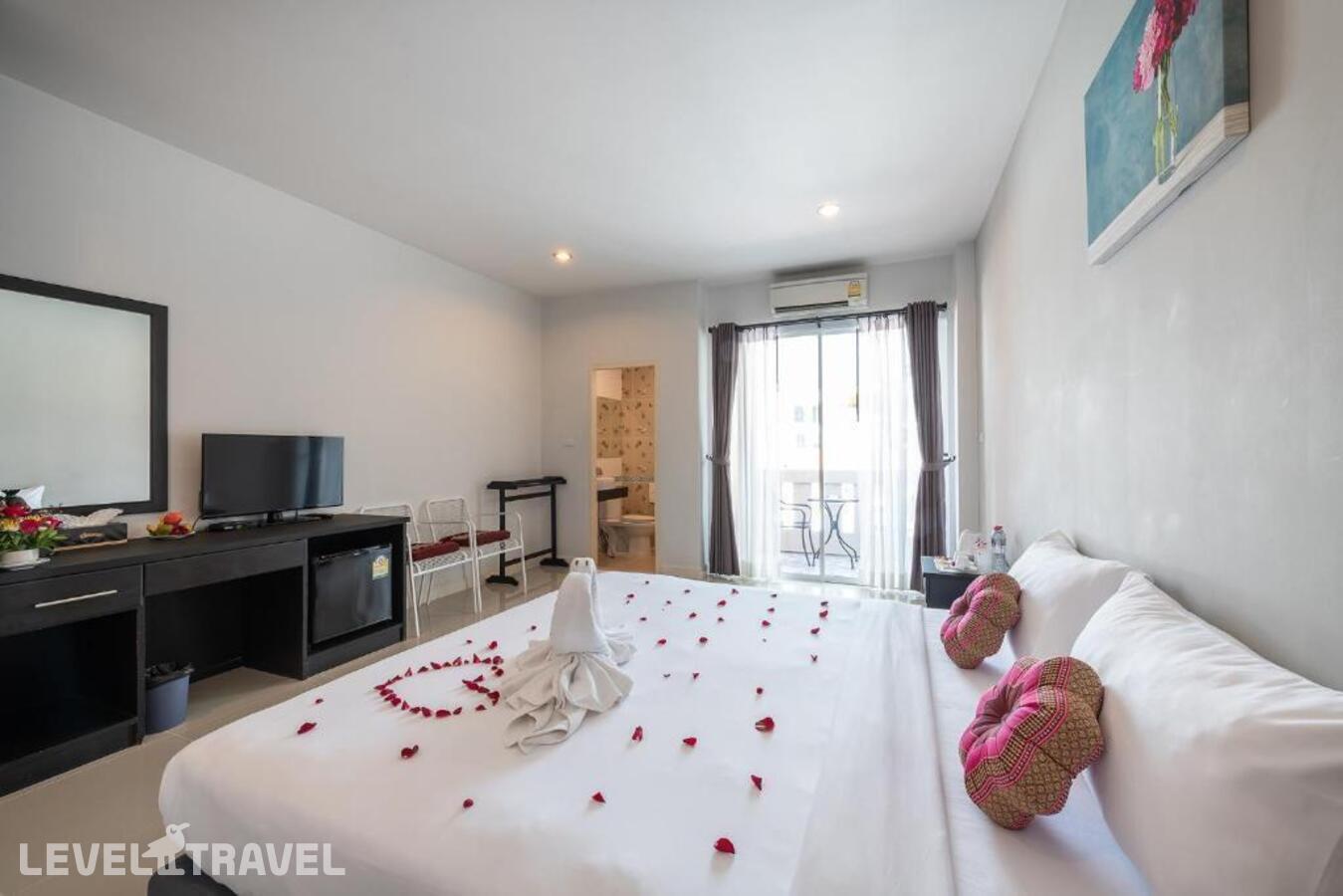 фотографии номера Делюкс отеля May House Karon Beach в Таиланд(Карон Бич) - фото №6