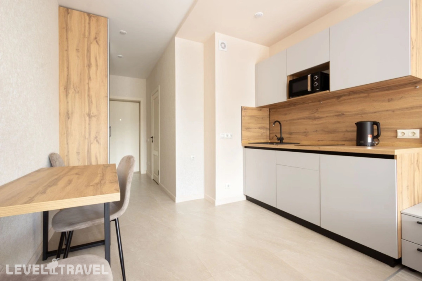 фотографии номера Апартаменты семейные отеля Karat Apart (Карат Апарт) Апарт-Отель в Россия(Красноярск) - фото №7