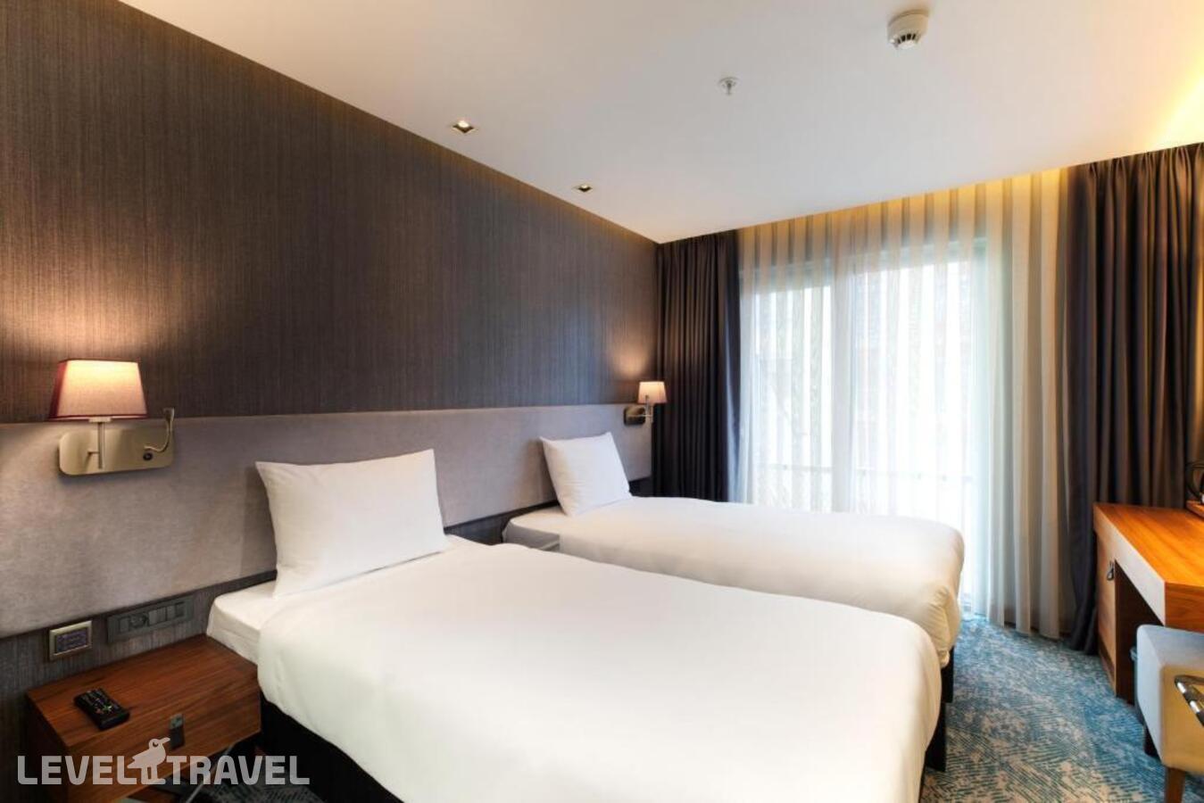 фотографии номера Стандартный номер отеля Ibis Styles Istanbul Atasehir в Турция(Аташехир) - фото №4