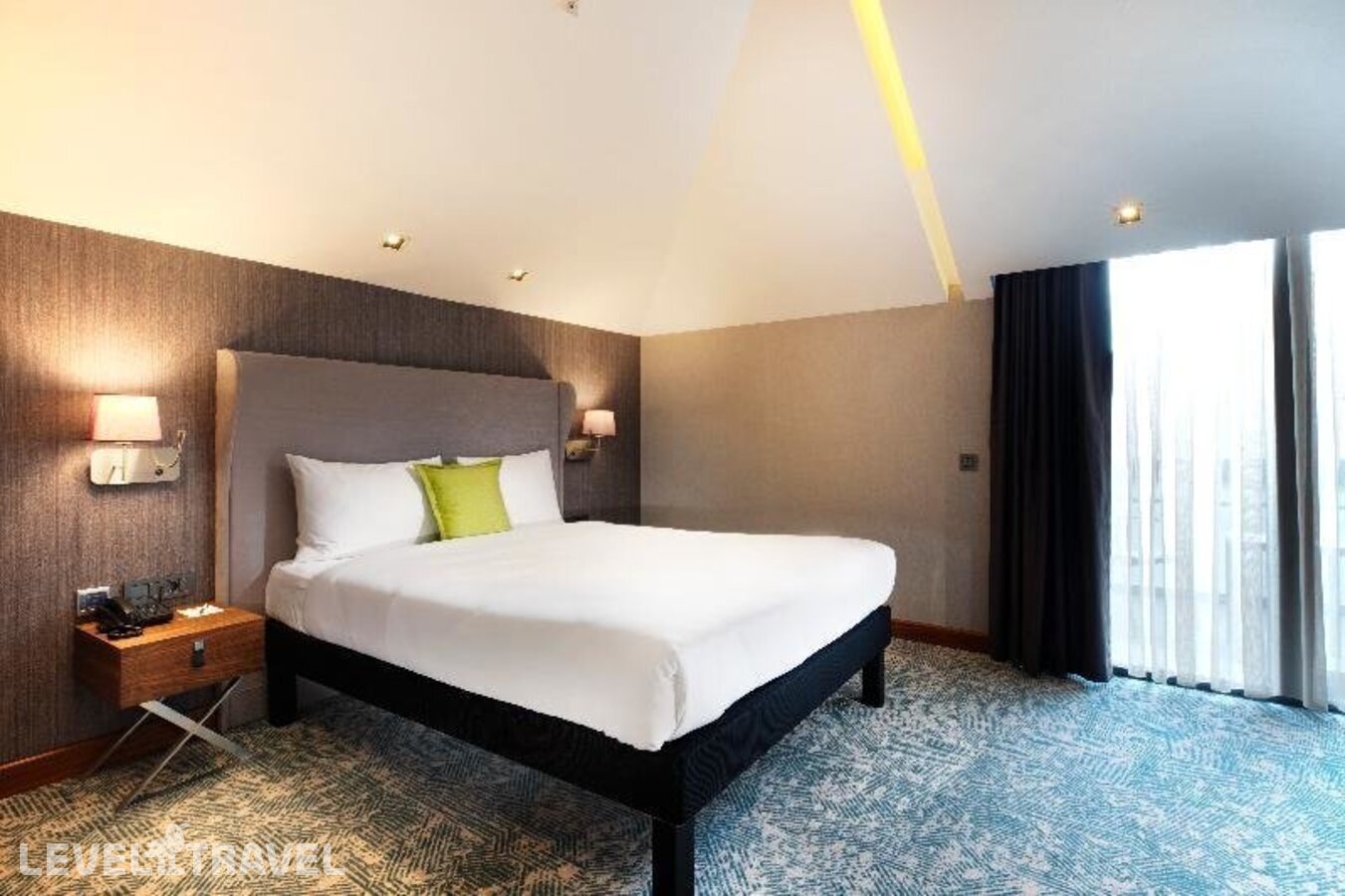 фотографии номера Стандартный номер отеля Ibis Styles Istanbul Atasehir в Турция(Аташехир) - фото №13