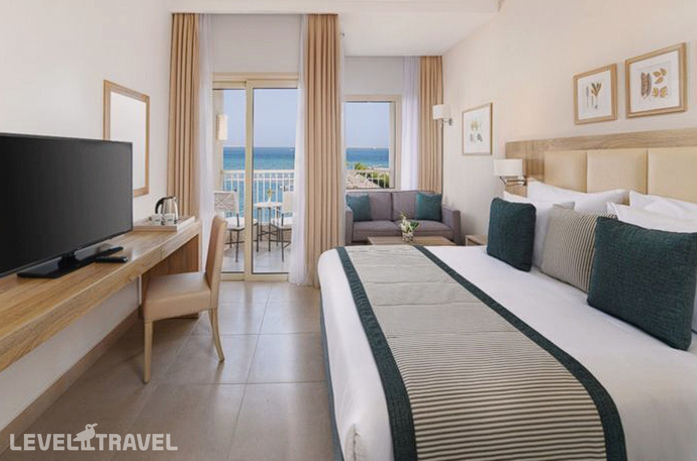 фотографии номера Семейный люкс с видом на море отеля Jaz Elite Casa Del Mar Beach в Египет(Хургада (город)) - фото №2