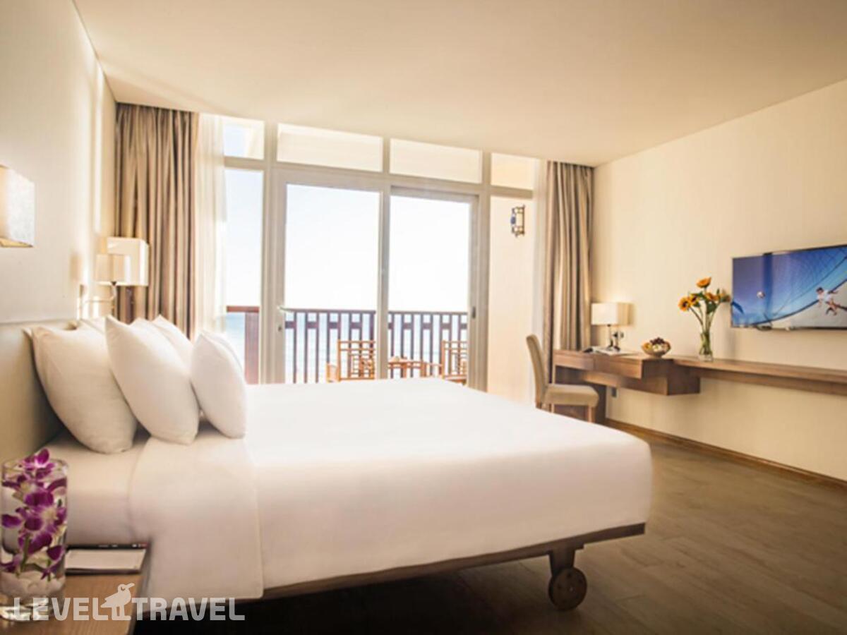 фотографии номера Делюкс Премиум с видом на океан отеля Sandy Beach Non Nuoc Resort в Вьетнам(Дананг) - фото №1