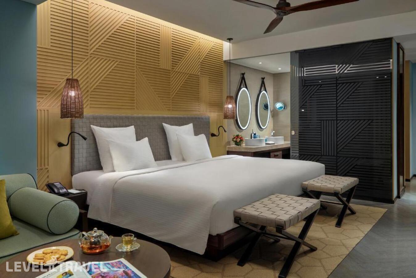 фотографии номера Улучшенный номер отеля Pullman Phu Quoc Beach Resort в Вьетнам(Фукуок) - фото №1