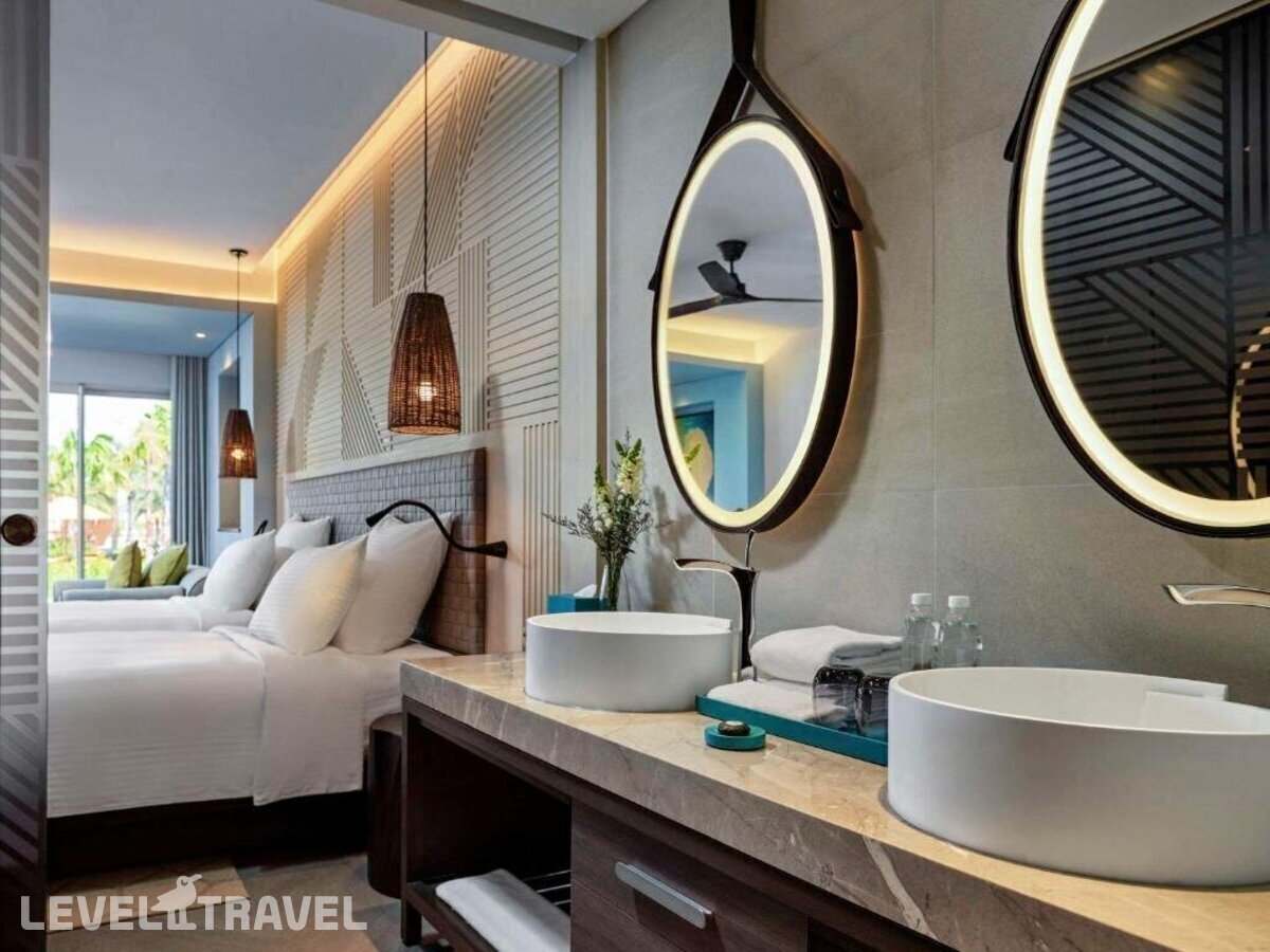 фотографии номера Улучшенный номер отеля Pullman Phu Quoc Beach Resort в Вьетнам(Фукуок) - фото №5