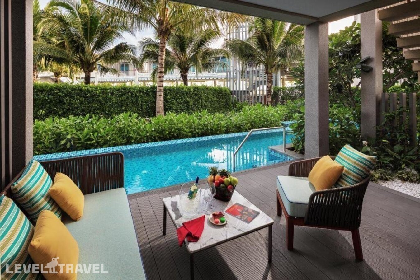 фотографии номера Номер Cabana с выходом к бассейну отеля Pullman Phu Quoc Beach Resort в Вьетнам(Фукуок) - фото №5