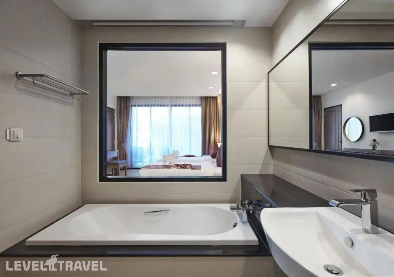 фотографии номера Двухместный номер Pool Access Deluxe двуспальная кровать отеля Ananta Burin Resort в Таиланд(Ао Нанг) - фото №6