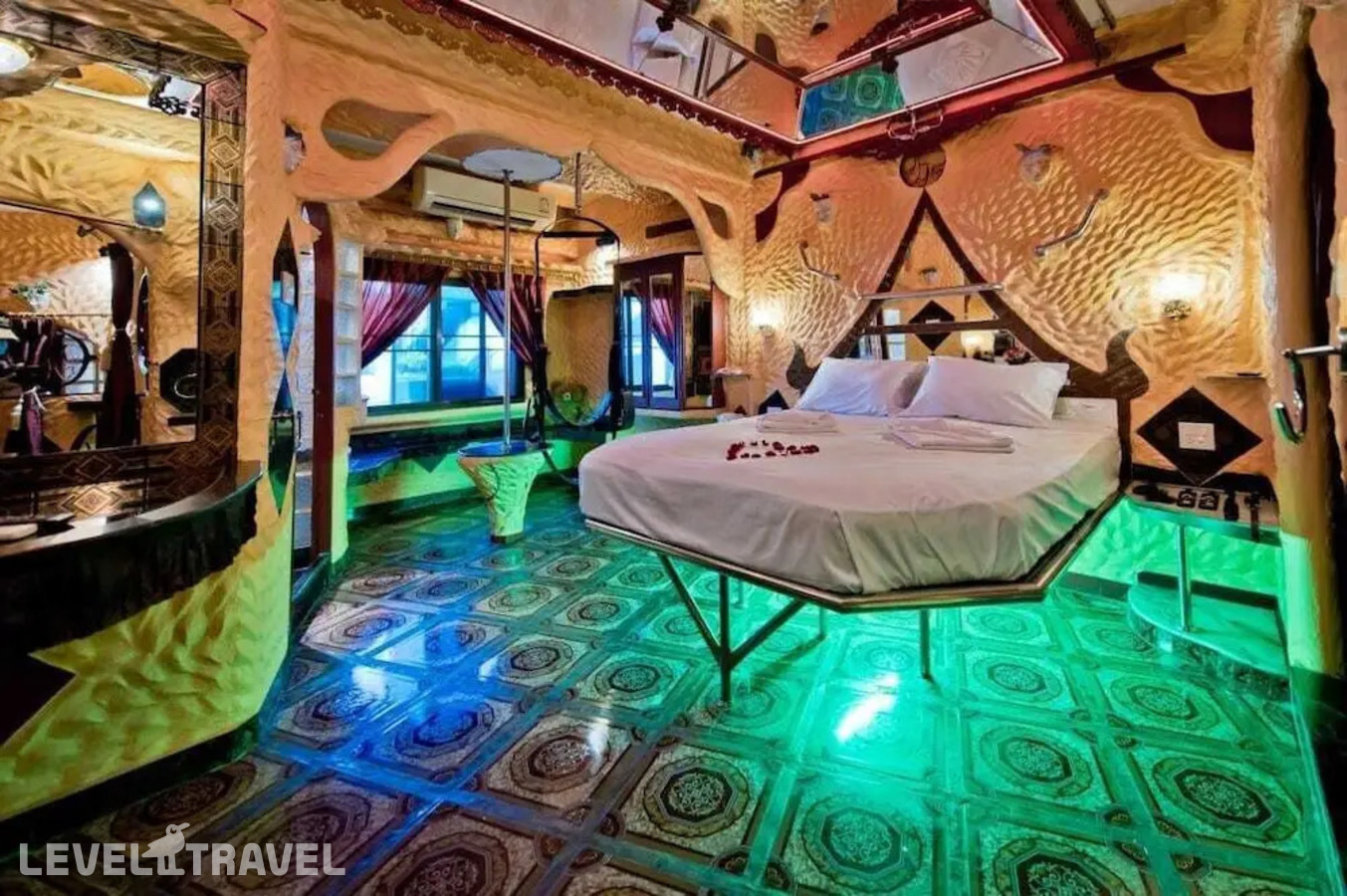 фотографии номера Делюкс отеля Penthouse Hotel в Таиланд(Центральная Паттайя) - фото №6