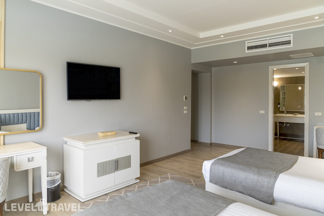 фотографии номера Клубный президентский люкс отеля Sunrise Crystal Bay - Grand Select в Египет(Хургада (город)) - фото №3