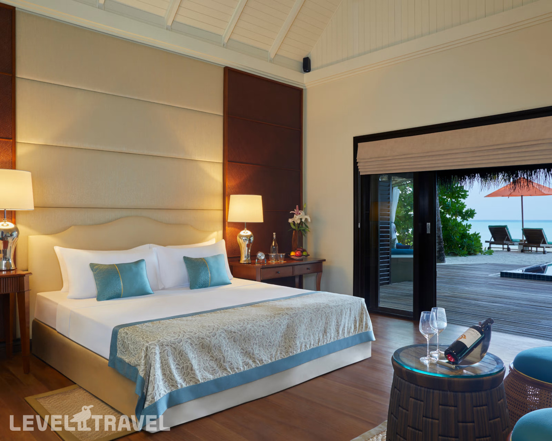 фотографии номера Пляжная вилла Sunset с бассейном отеля Taj Exotica Resort & Spa в Мальдивы(Южный Мале Атолл) - фото №2