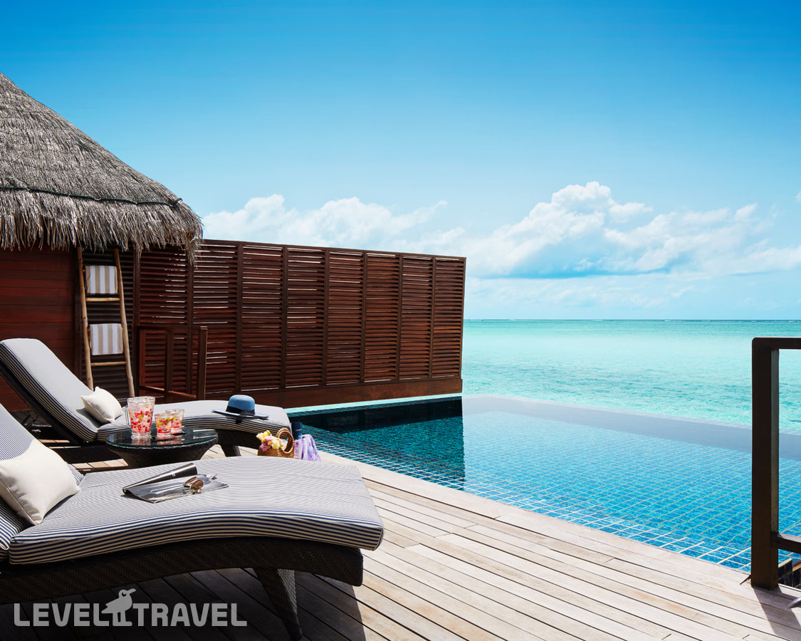 фотографии номера Люкс на воде Sunrise отеля Taj Exotica Resort & Spa в Мальдивы(Южный Мале Атолл) - фото №4