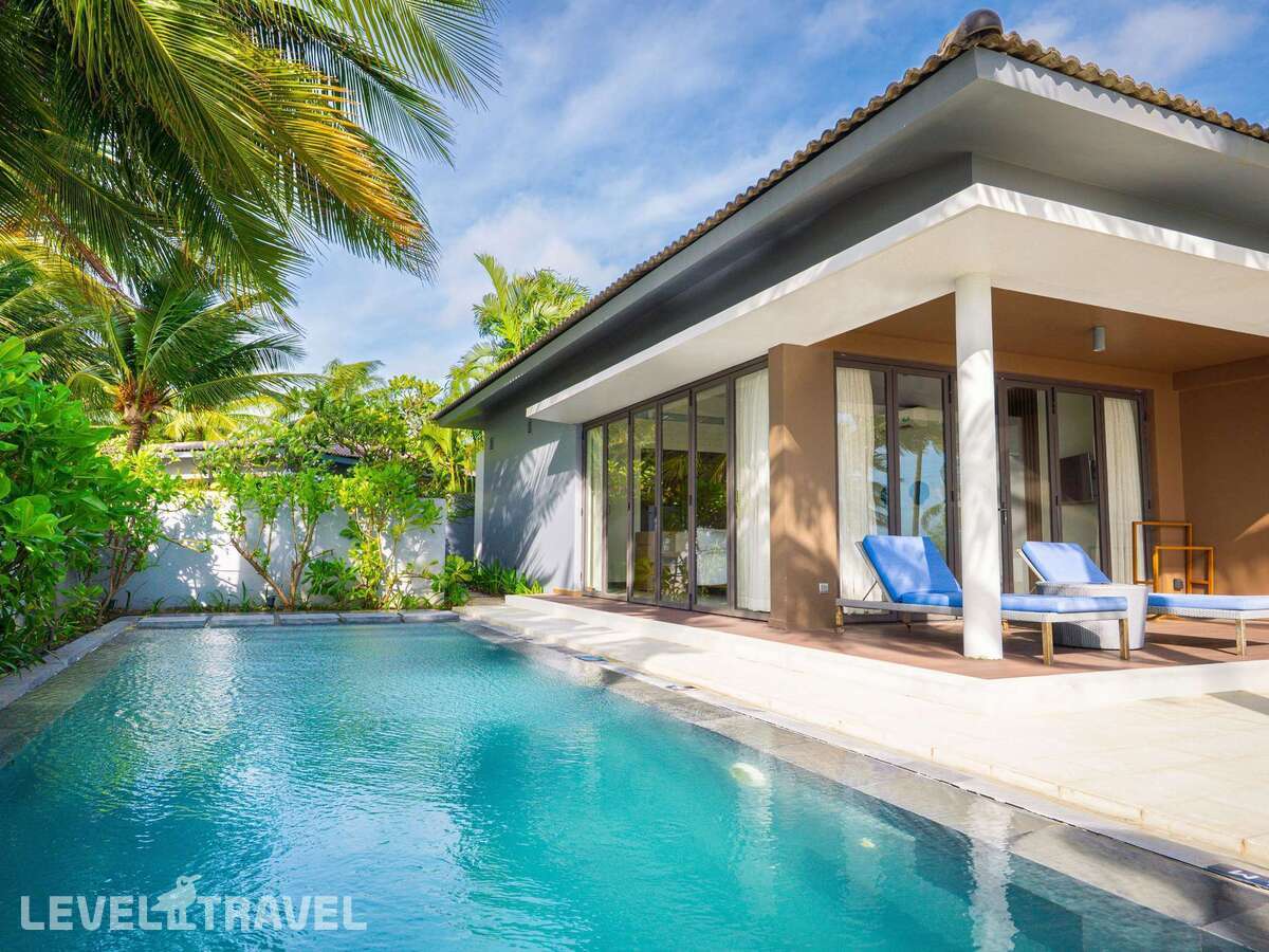 фотографии номера Бунгало делюкс с видом на пляж отеля Novotel Phu Quoc Resort в Вьетнам(Фукуок) - фото №8