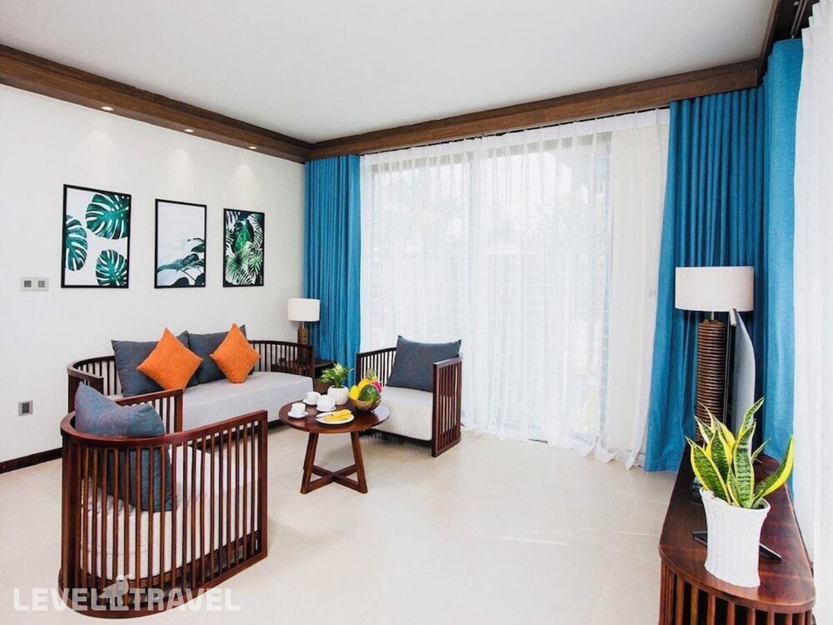 фотографии номера Вилла с бассейном с 4 комнатами отеля Sonaga Beach Resort & Villas Phu Quoc в Вьетнам(Фукуок) - фото №11