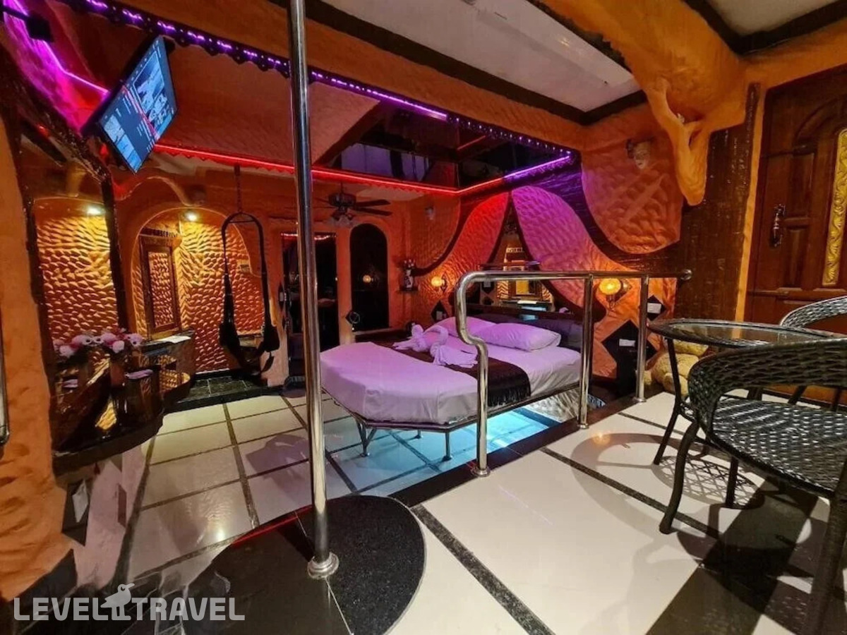 фотографии номера Люкс отеля Penthouse Hotel в Таиланд(Центральная Паттайя) - фото №1