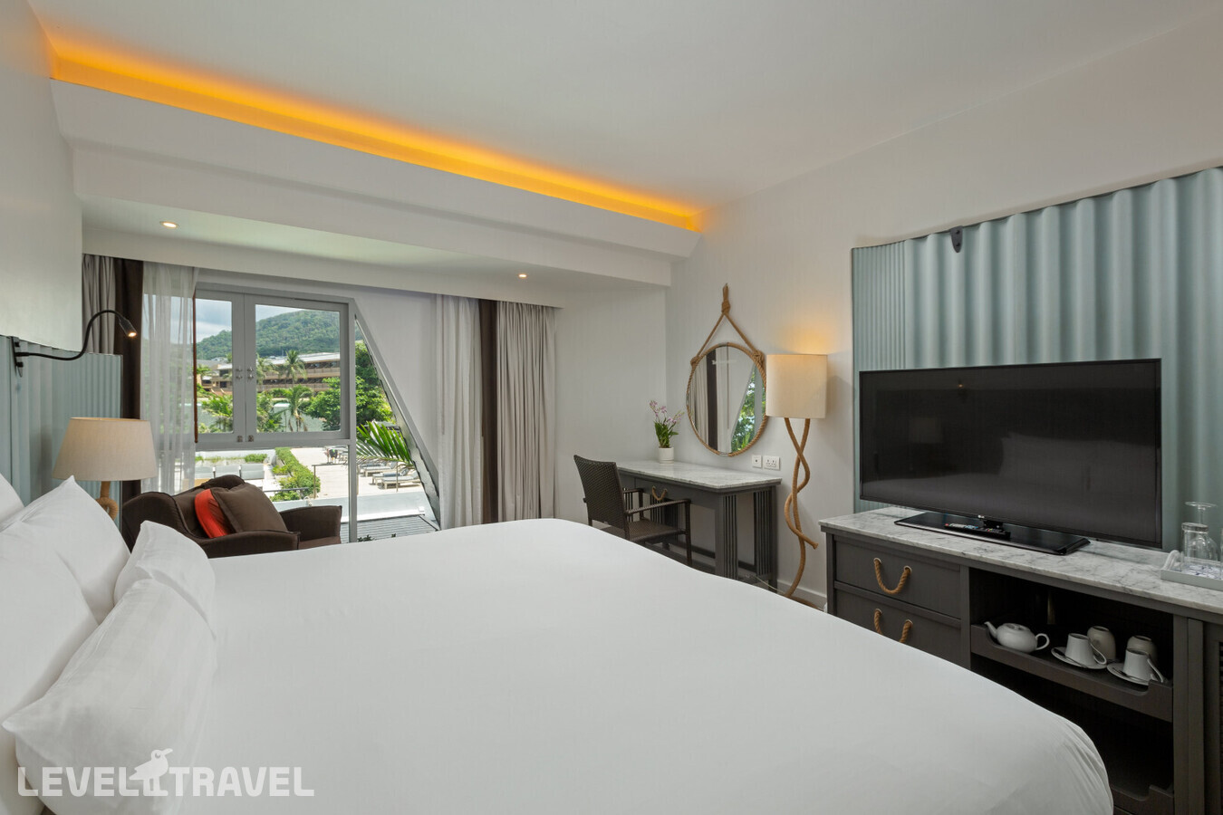 фотографии номера Делюкс отеля The Boathouse Phuket в Таиланд(Ката Бич) - фото №2
