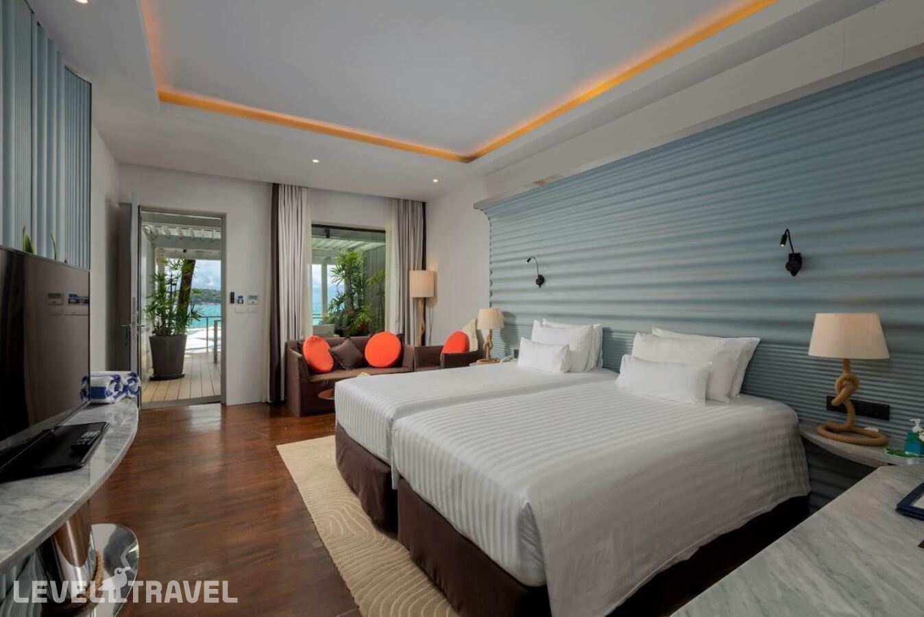 фотографии номера Люкс Ocean отеля The Boathouse Phuket в Таиланд(Ката Бич) - фото №1