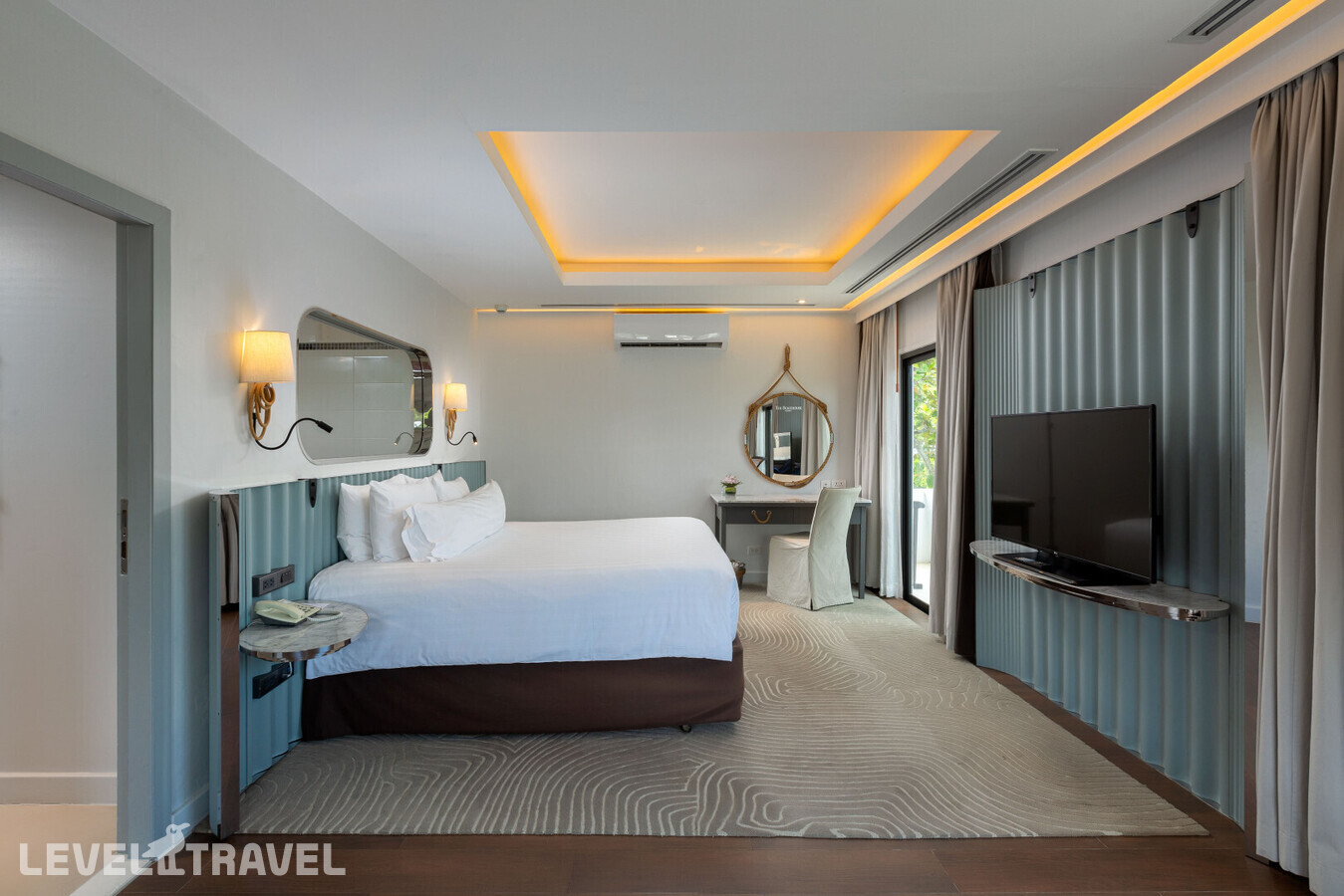 фотографии номера Пентхаус отеля The Boathouse Phuket в Таиланд(Ката Бич) - фото №1