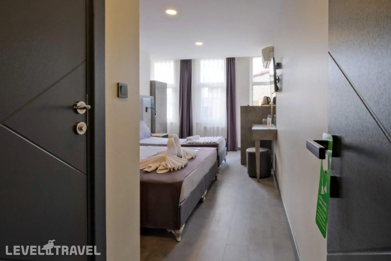 фотографии номера Трехместный Комфорт отеля The Queen Hotel в Турция(Фатих) - фото №10