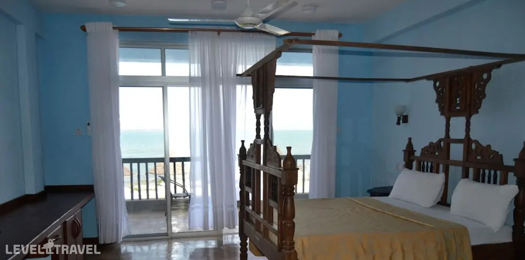 фотографии номера Стандартный с балконом и видом на море отеля Serene Beach Resort в Танзания(Дар-эс-Салам) - фото №32