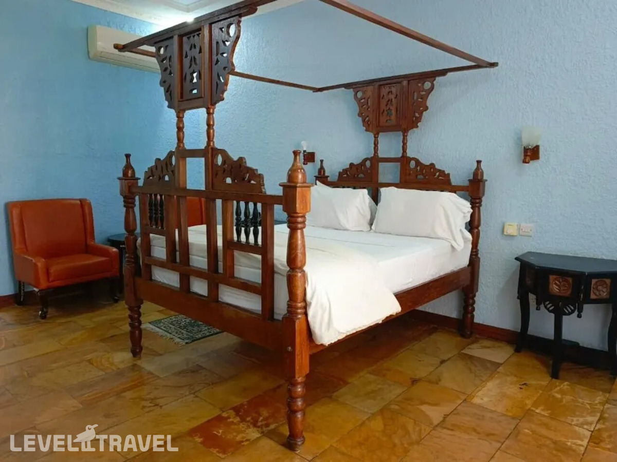 фотографии номера Стандартный с балконом и видом на море отеля Serene Beach Resort в Танзания(Дар-эс-Салам) - фото №2