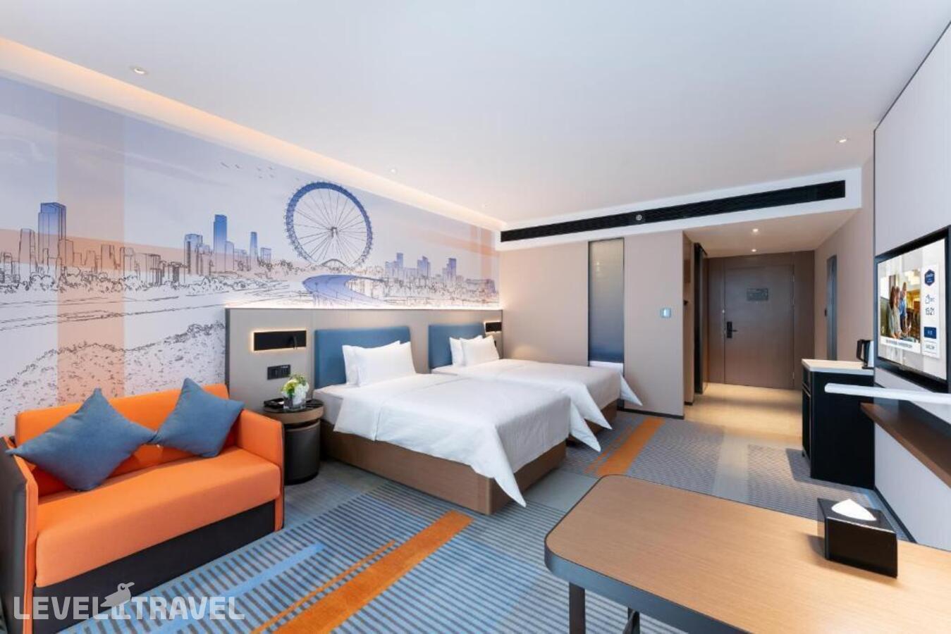 фотографии номера Делюкс (две односпальные кровати) отеля Hampton By Hilton Guangzhou Jinshazhou в Китай(Гуанчжоу) - фото №3