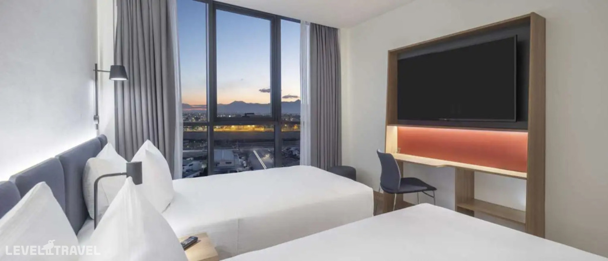 фотографии номера Стандартный (две односпальные кровати) отеля Hampton By Hilton Antalya Airport в Турция(Анталья) - фото №2