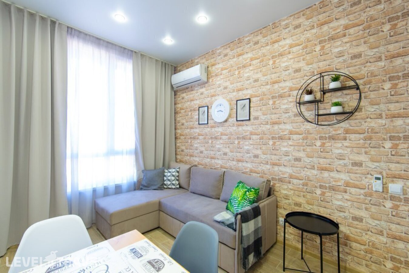 фотографии номера Апартаменты отеля Апартаменты More Apartments на Кувшинок 8-5 в Россия(Сириус) - фото №19