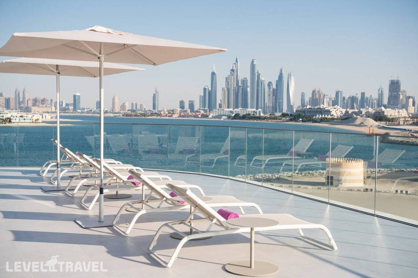фотографии номера Люкс Extreme Wow отеля W Dubai The Palm Hotel в ОАЭ(Дубай Пальма) - фото №5