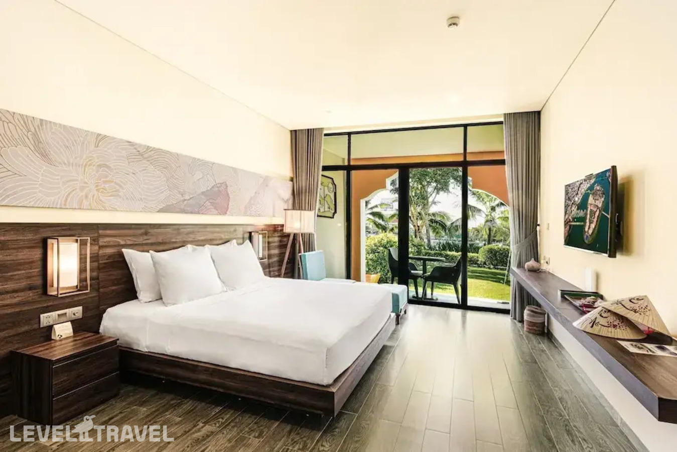 фотографии номера Номер Premier с видом на реку отеля Hoi An Memories Resort & Spa в Вьетнам(Хойан) - фото №7