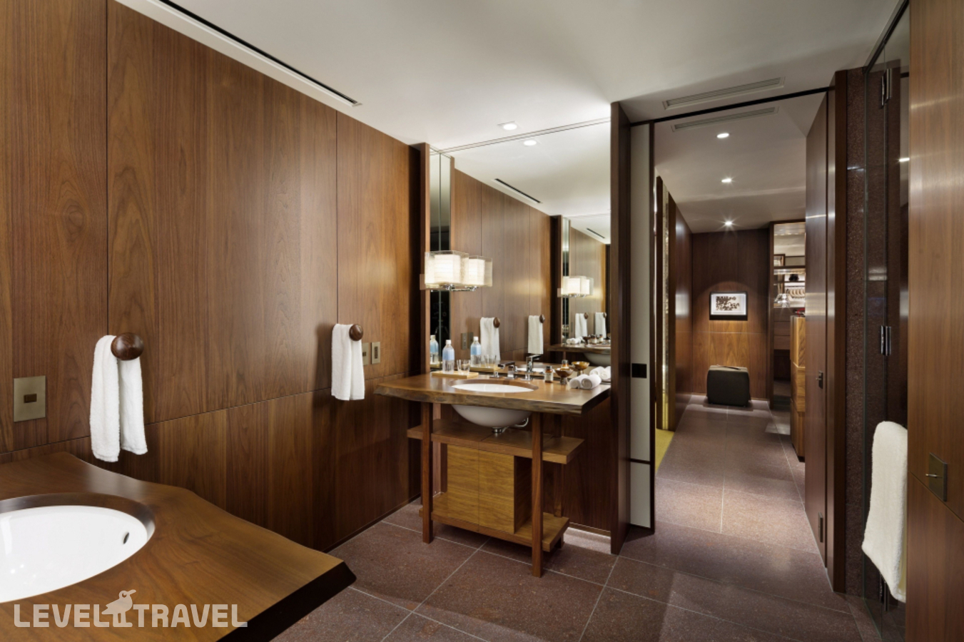 фотографии номера Люкс Andaz отеля Andaz Tokyo Toranomon Hills - A Concept By Hyatt в Япония(Токио) - фото №7