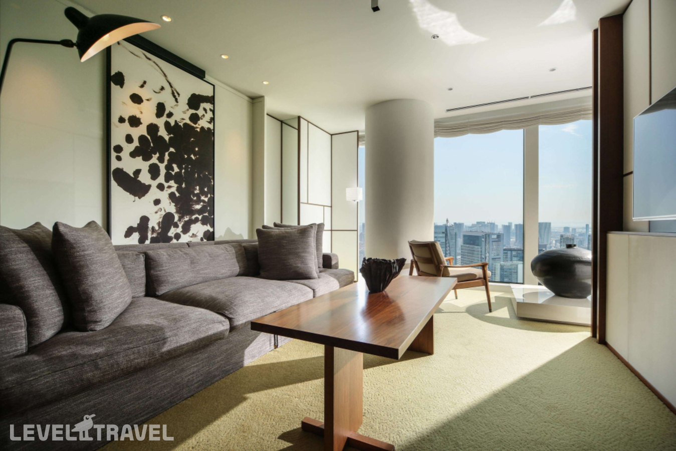 фотографии номера Люкс Andaz отеля Andaz Tokyo Toranomon Hills - A Concept By Hyatt в Япония(Токио) - фото №2