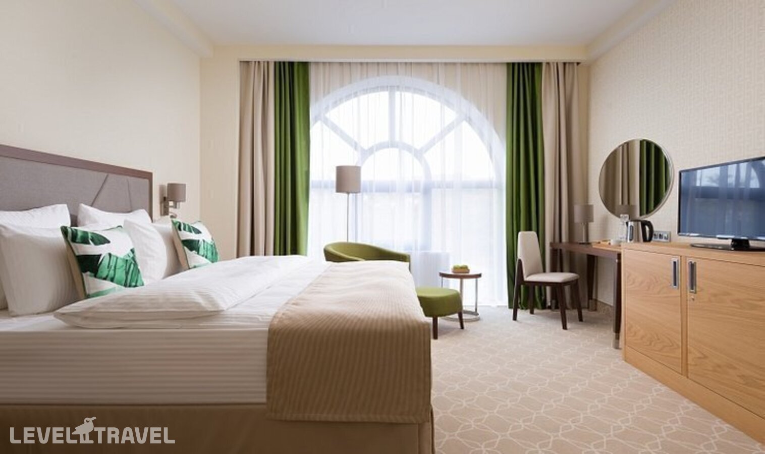 фотографии номера Улучшенный с видом на сад отеля Green Resort Hotel & Spa в Россия(Кисловодск) - фото №4
