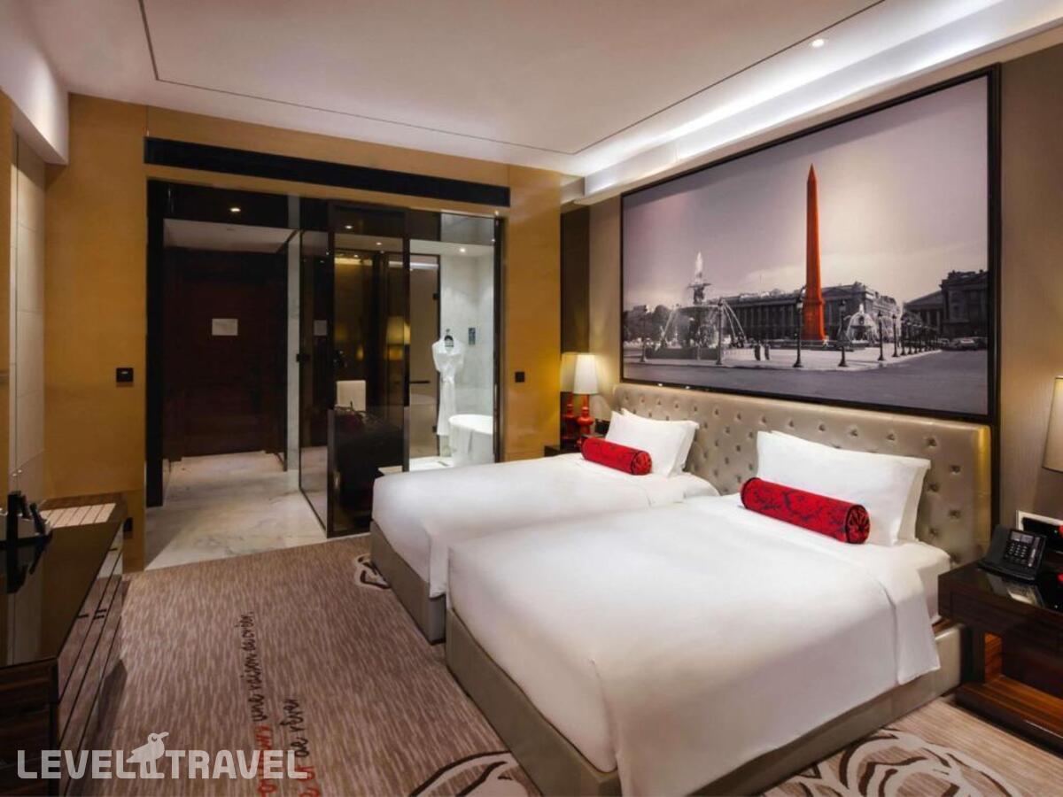 фотографии номера Улучшенный (две односпальные кровати) отеля Sofitel Sunrich в Китай(Гуанчжоу) - фото №2