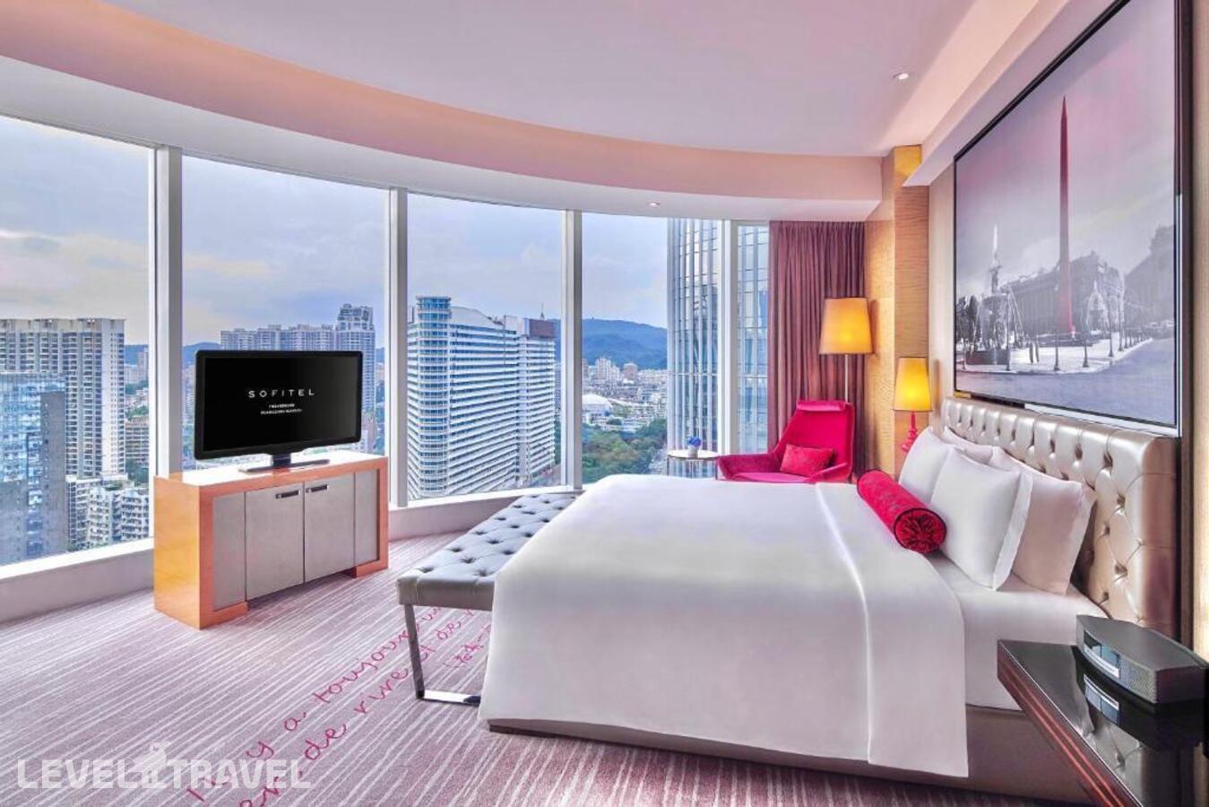 фотографии номера Клубный роскошный номер отеля Sofitel Sunrich в Китай(Гуанчжоу) - фото №1